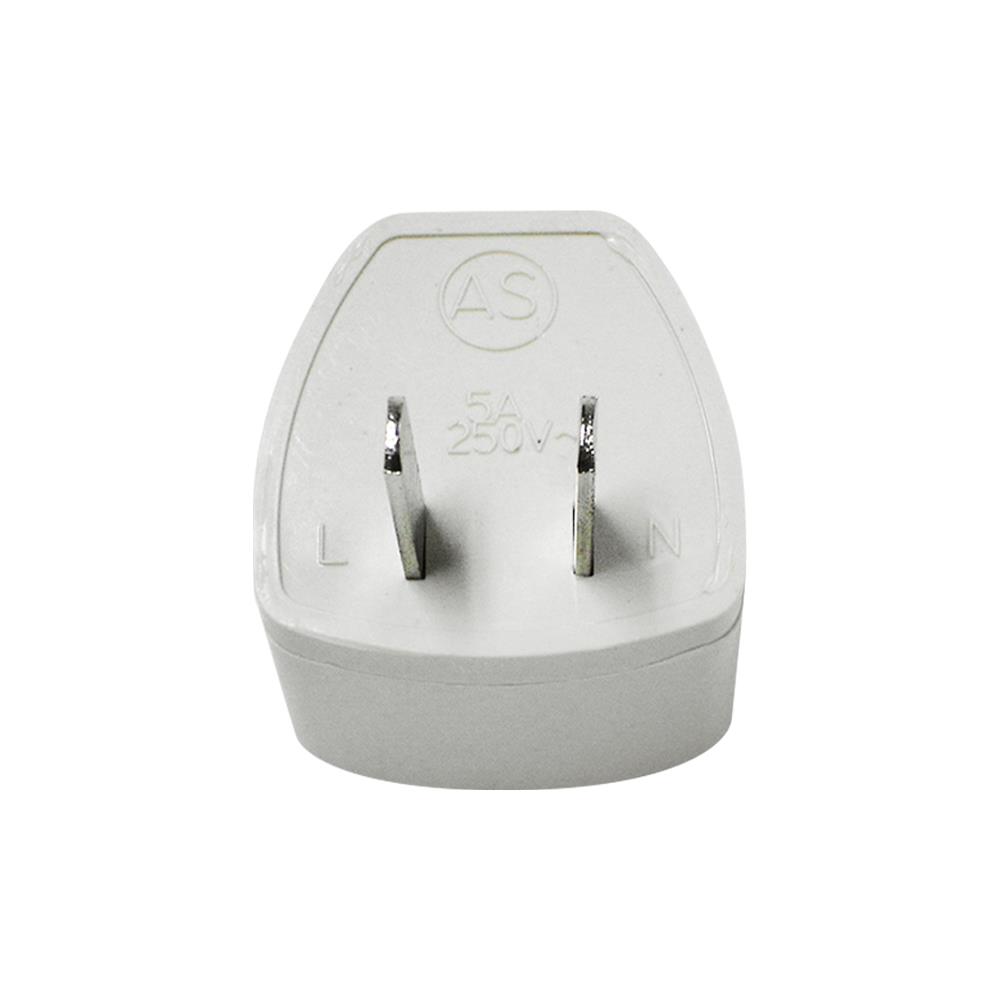 ปลั๊กแปลง 2 ขาแบน JSN สีขาว