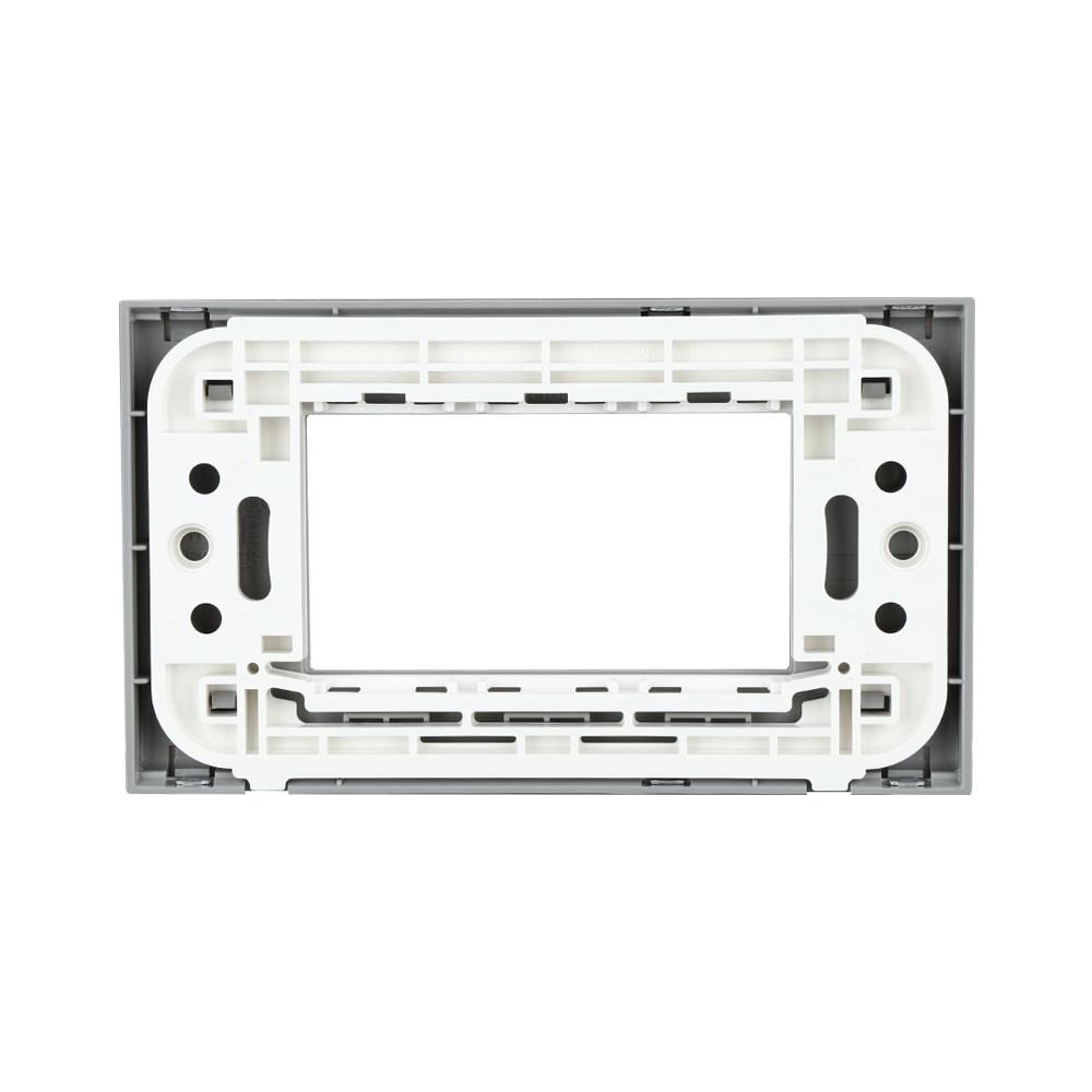 หน้ากาก 3 ช่อง PANASONIC WEG 6503K สีเทา