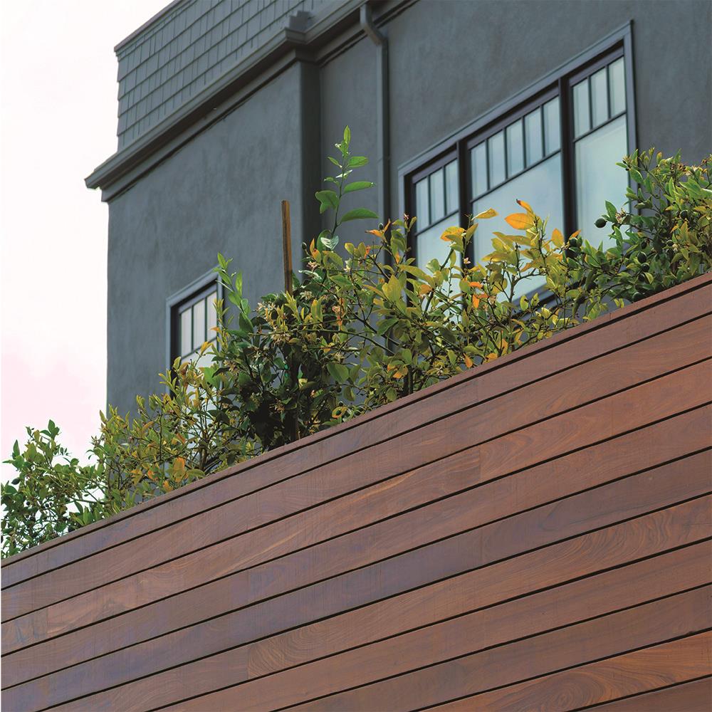 สีย้อมไม้ TOA WOODSTAIN 03 สีวอลนัท เงา 1/4 แกลลอน