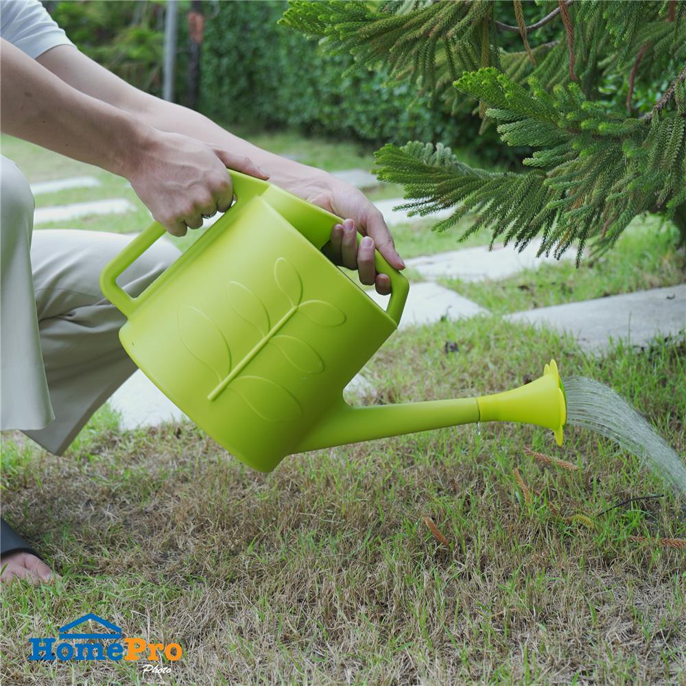 บัวรดน้ำ SPRING LEAF 6 ลิตร สีเขียว