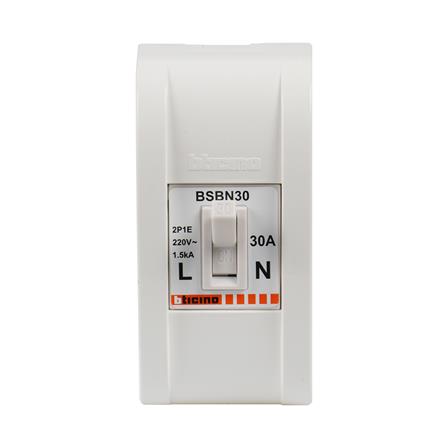 เซฟตี้เบรกเกอร์พร้อมกล่อง 30 แอมป์ 1 เฟส BTICINO BSB1