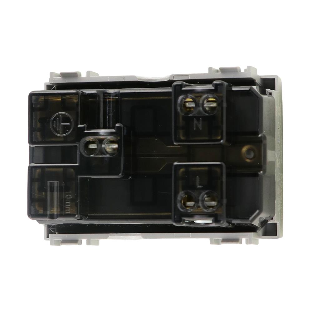 เต้ารับคู่ 3 ขา BTICINO SNT4185 สีเงิน