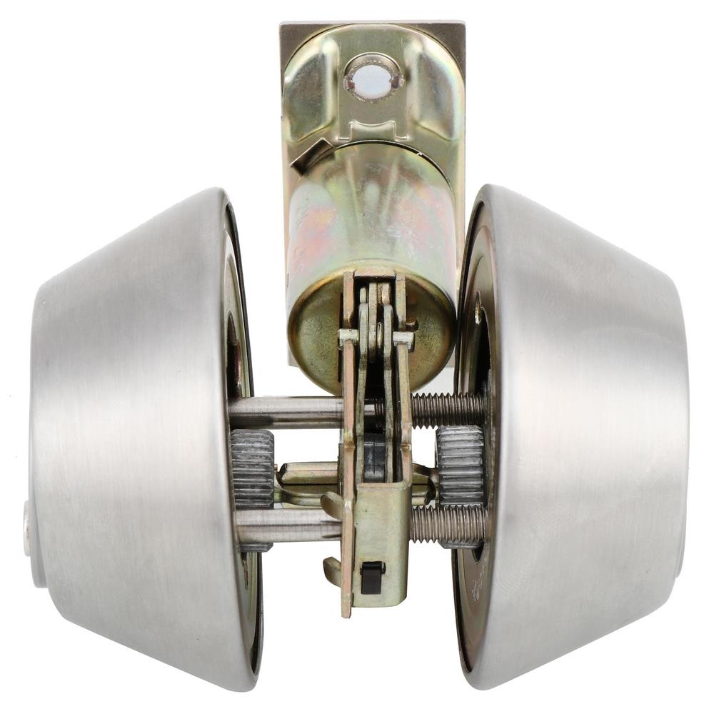 กุญแจลิ้นตาย 2 ด้าน YALE V8121U32D สีสเตนเลส