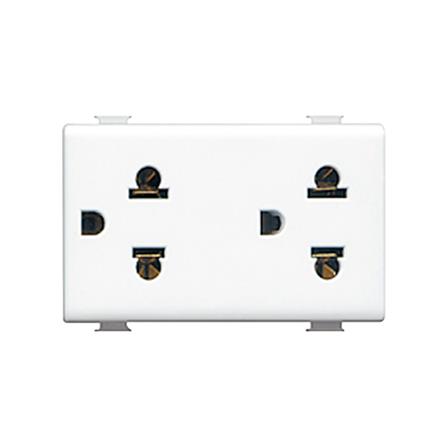 เต้ารับคู่ 3 ขา มีม่านนิรภัย BTICINO SAM5025D สีขาว