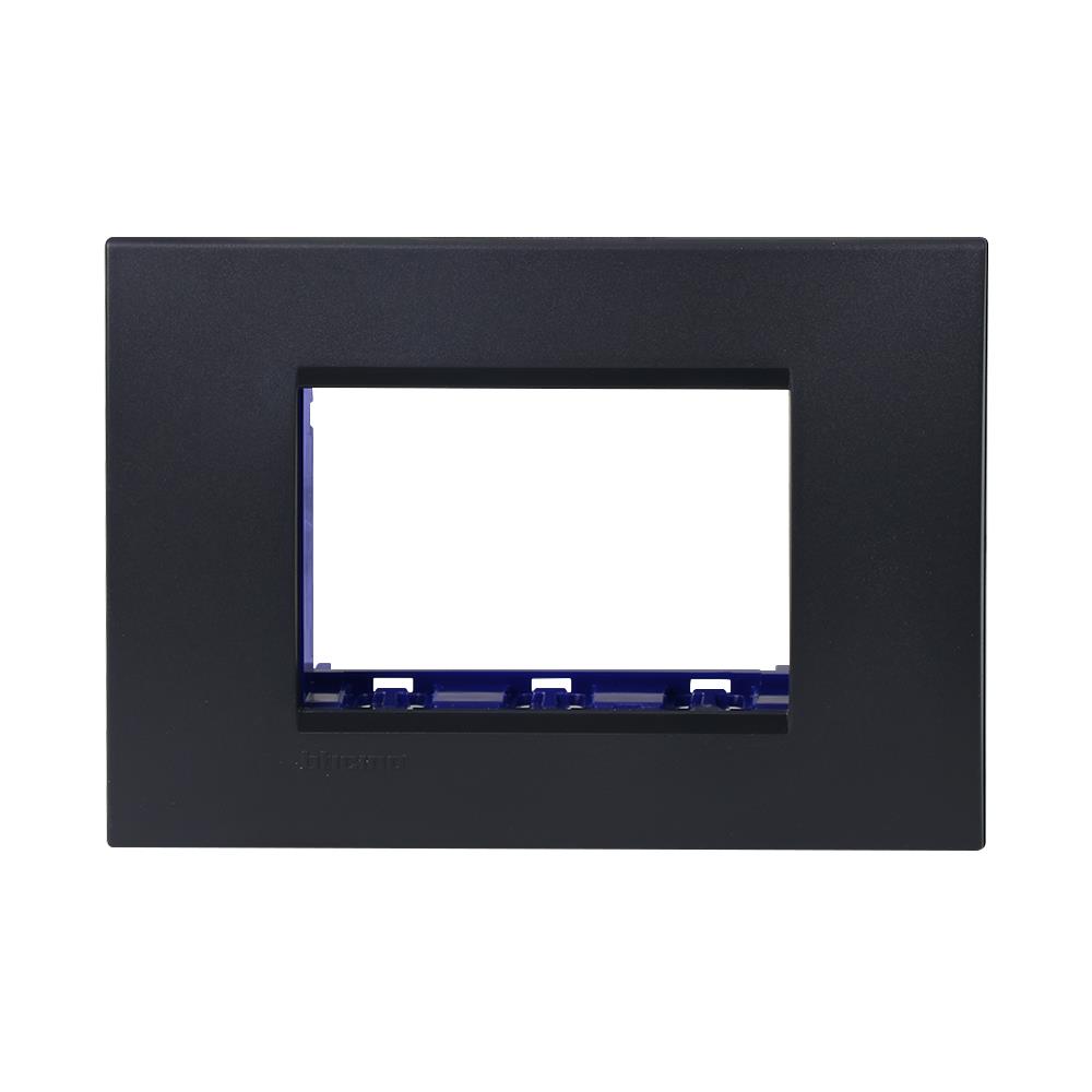 หน้ากาก 3 ช่อง BTICINO SLNA4803ARF สีเงิน