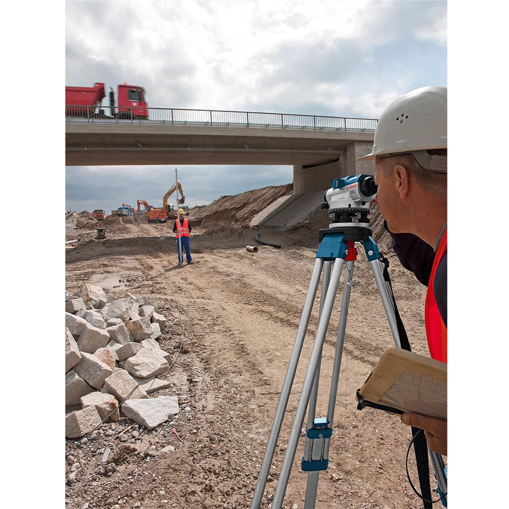 กล้องวัดระดับเลเซอร์ BOSCH GOL32D