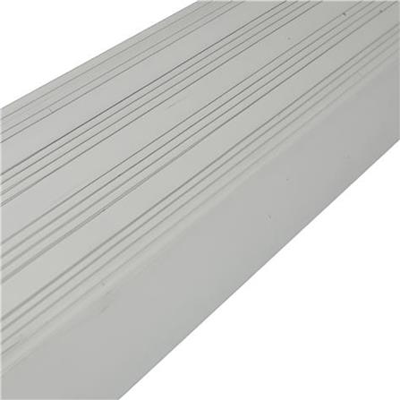 จมูกบันได PVC จระเข้ KSNM24-7 2.4 ม. สีเทาแกรนิต_1