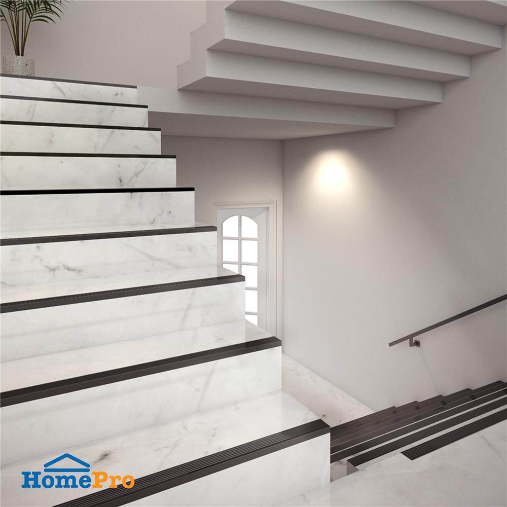 จมูกบันไดอะลูมิเนียม DP DNHG 502004 2 ม. สีดำไฮกลอส