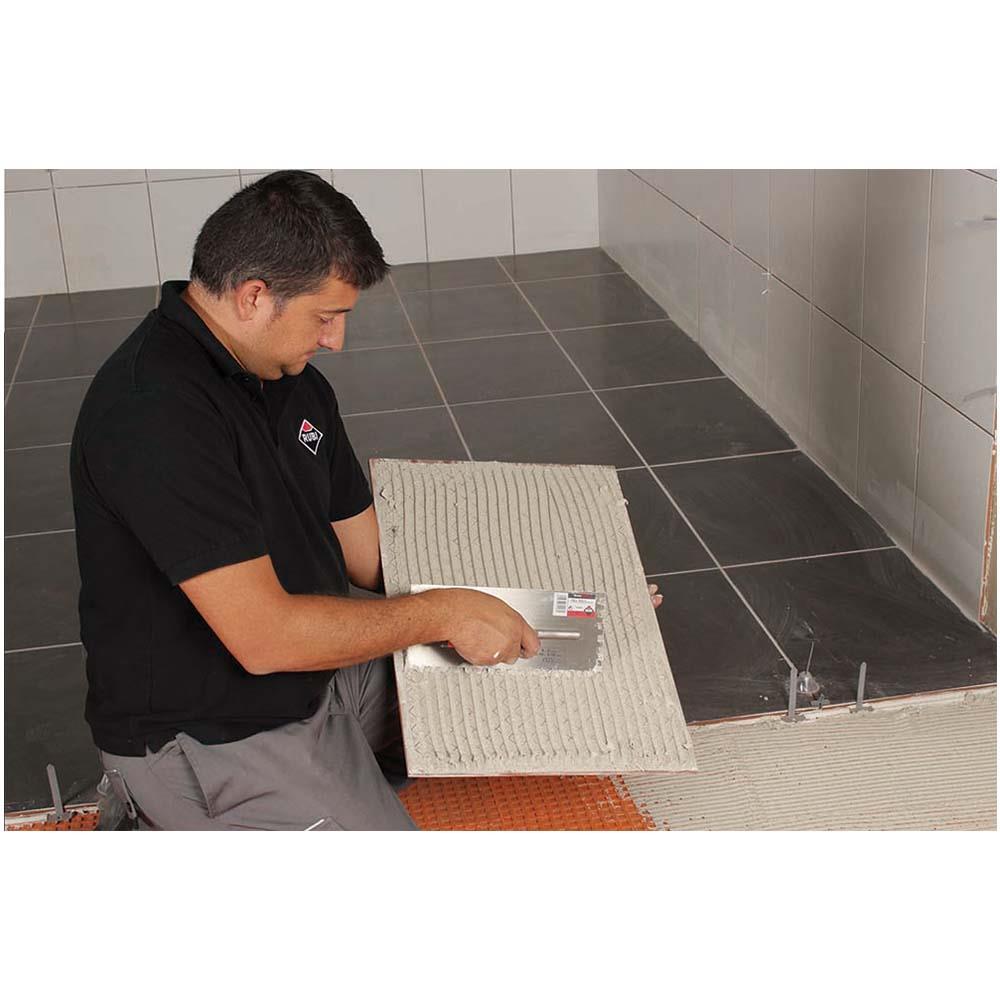 เกรียงหวีสเตนเลส ด้ามพลาสติก RUBI 10 มม.