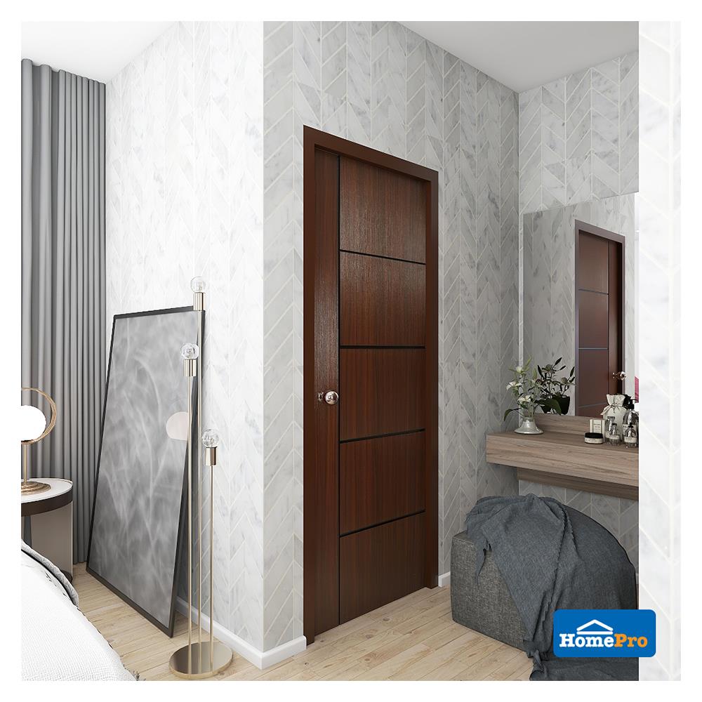 ประตูภายใน UPVC AZLE LT-06 80X200 ซม. สี BROWNIE OAK เจาะลูกบิด