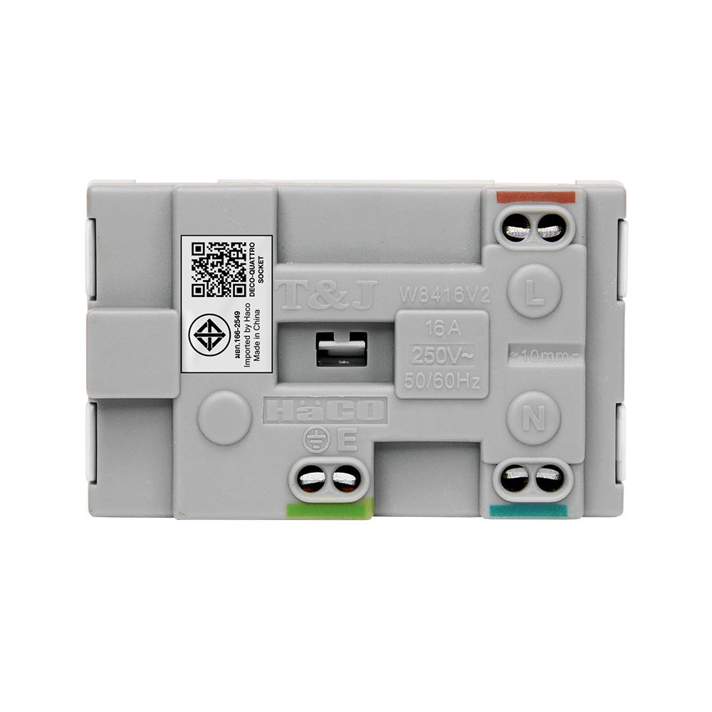 เต้ารับคู่ 3 ขา มีม่านนิรภัย HACO W8416V2 สีขาว