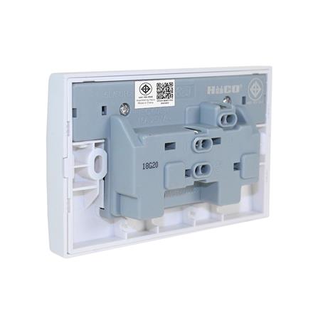 ชุดเต้ารับคู่พร้อมสวิตช์ควบคุม มีม่านนิรภัย HACO W816UV2S สีขาว_2