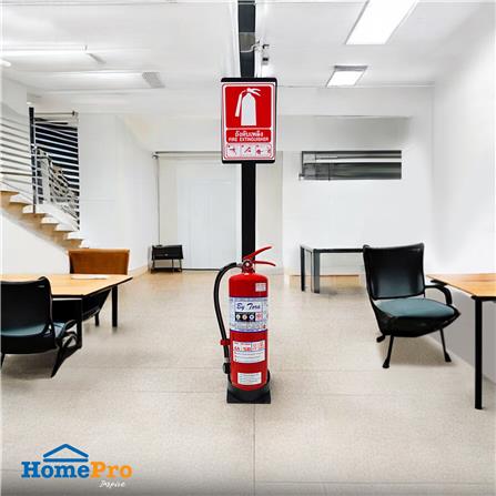 ขาตั้งดับเพลิงพร้อมป้ายสัญลักษณ์ SATURN_3