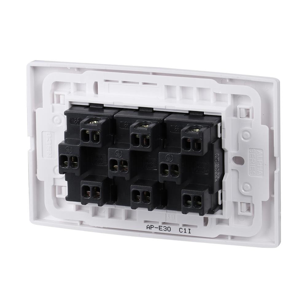 ชุดเต้ารับเดี่ยว 3 ขา 3 ช่อง HACO AP-E30 สีขาว