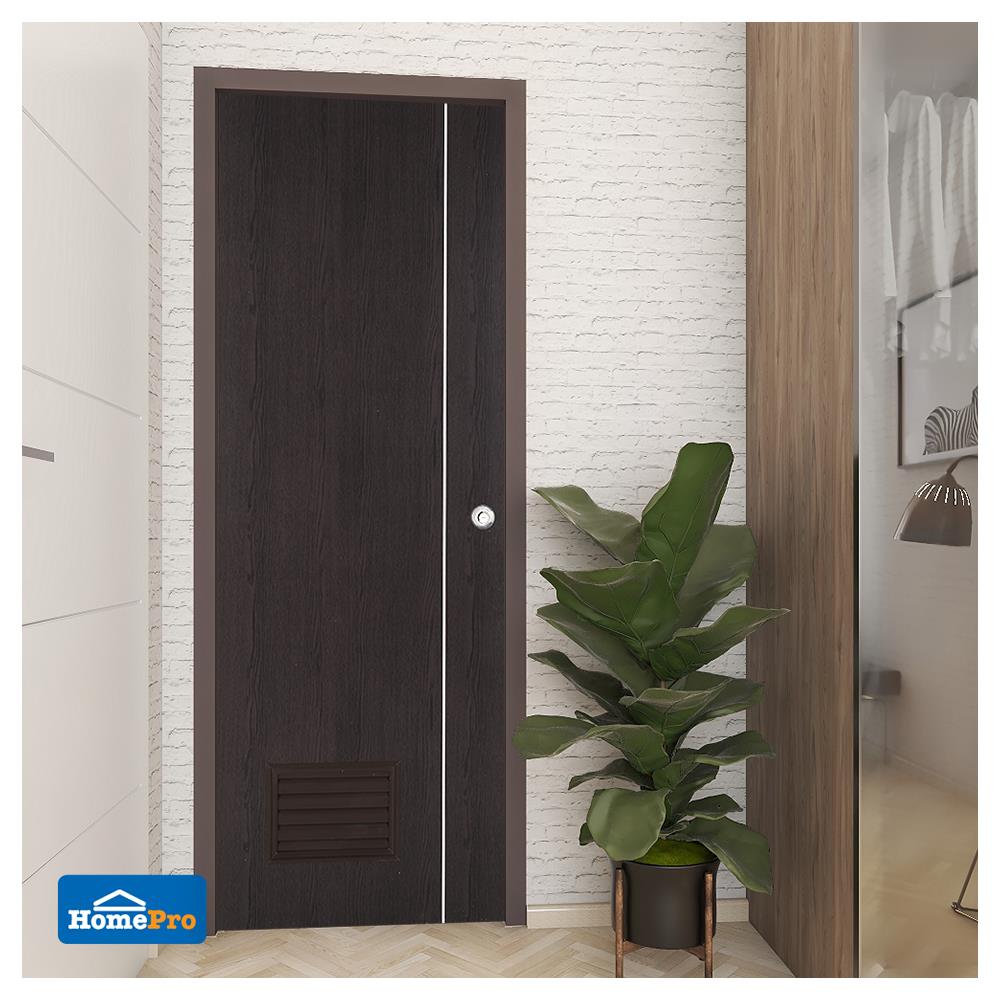 ประตูห้องน้ำ PVC AZLE GROOVE P3 เกล็ดล่าง 70X200 ซม. สีโอ๊ค