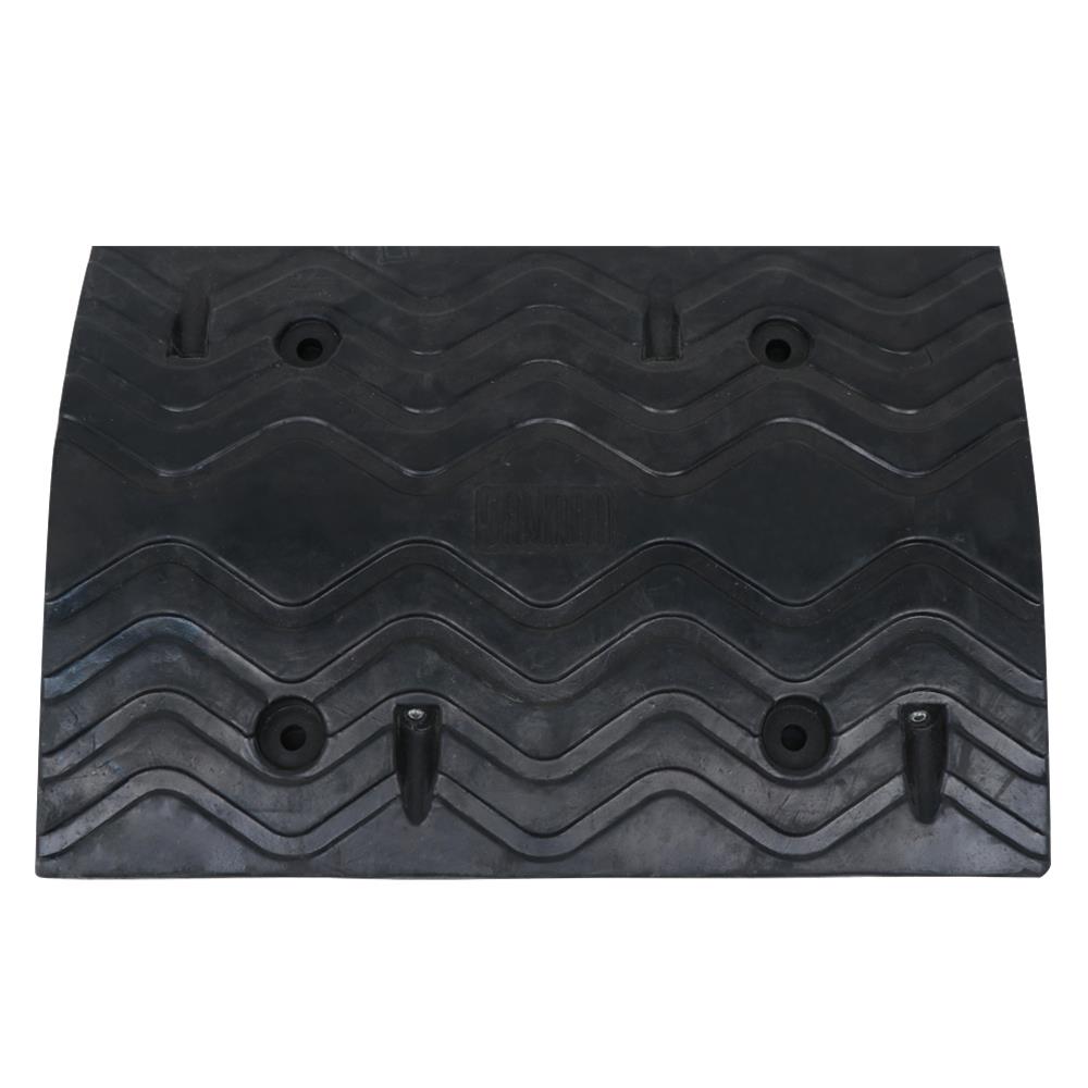 ยางชะลอความเร็ว YAMADA B1 50X35X5 CM สีดำ