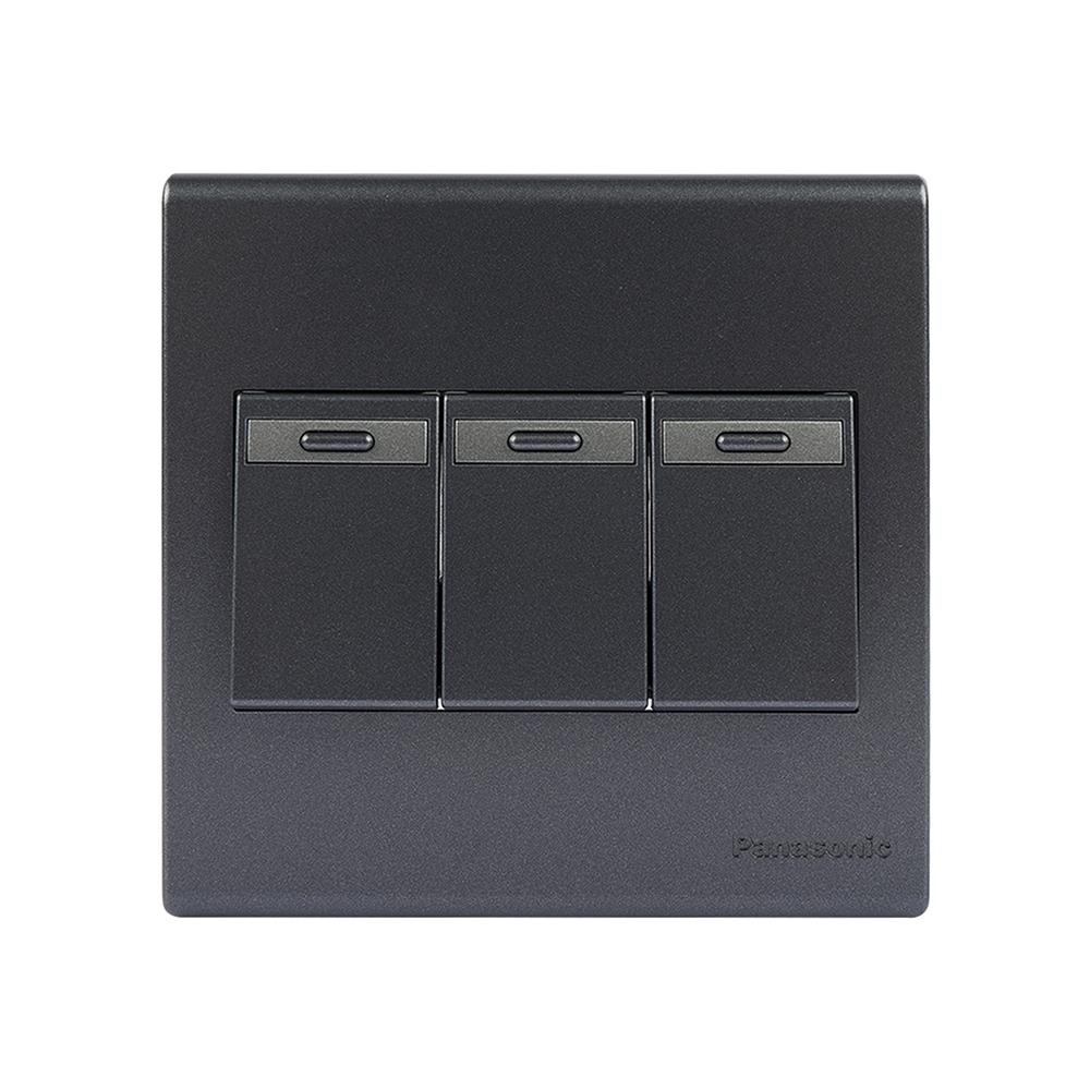 ชุดสวิตช์ 1 ทาง 3 ช่อง PANASONIC BSR 1331 MB สีดำ