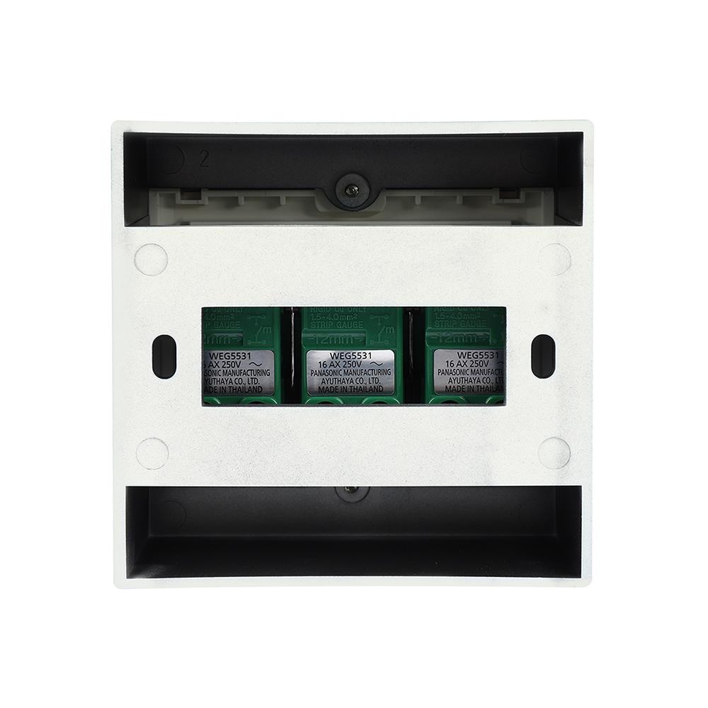 ชุดสวิตช์ 1 ทาง 3 ช่อง PANASONIC BSR 1331 MB สีดำ