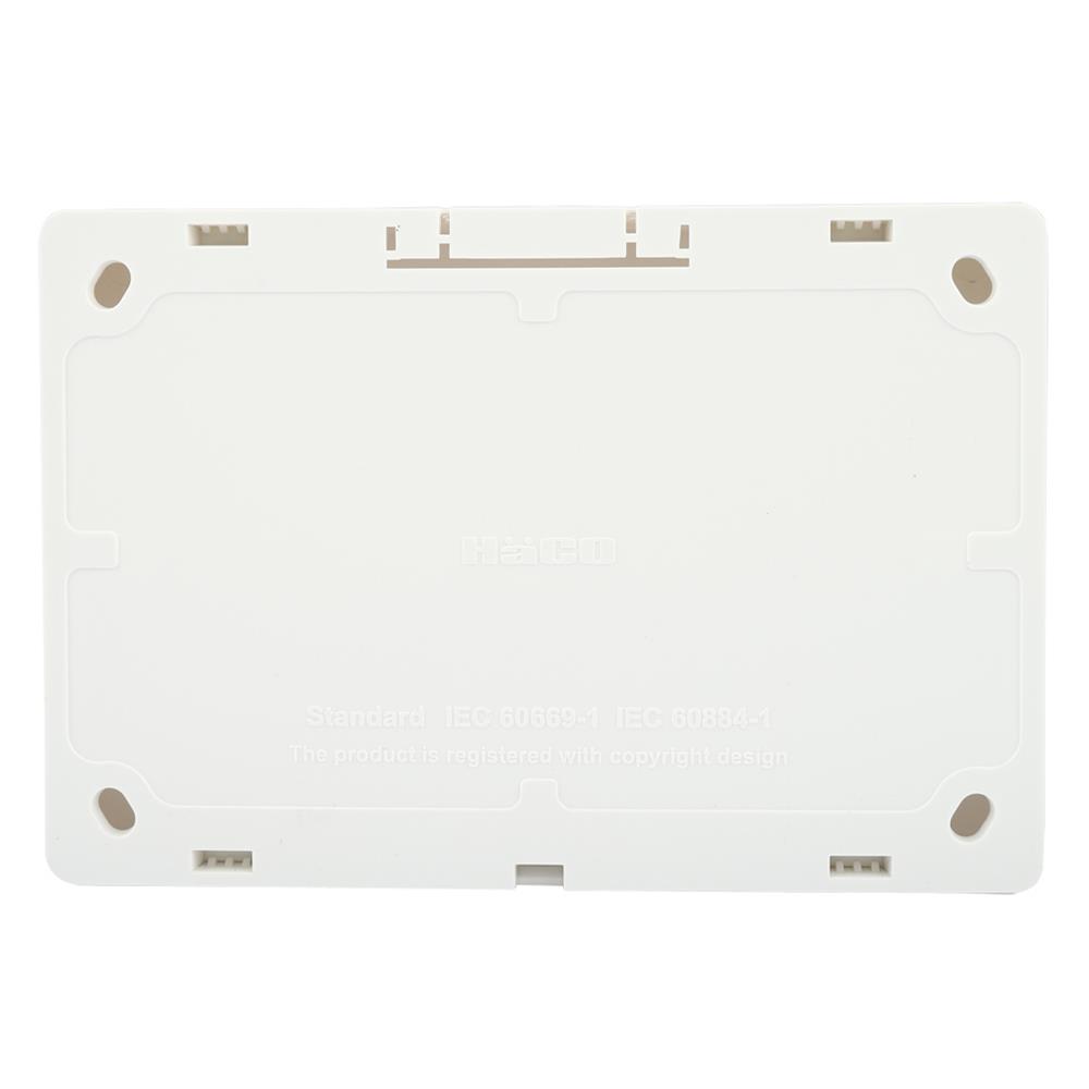 หน้ากาก 5 ช่อง HACO M4N-F สีขาว