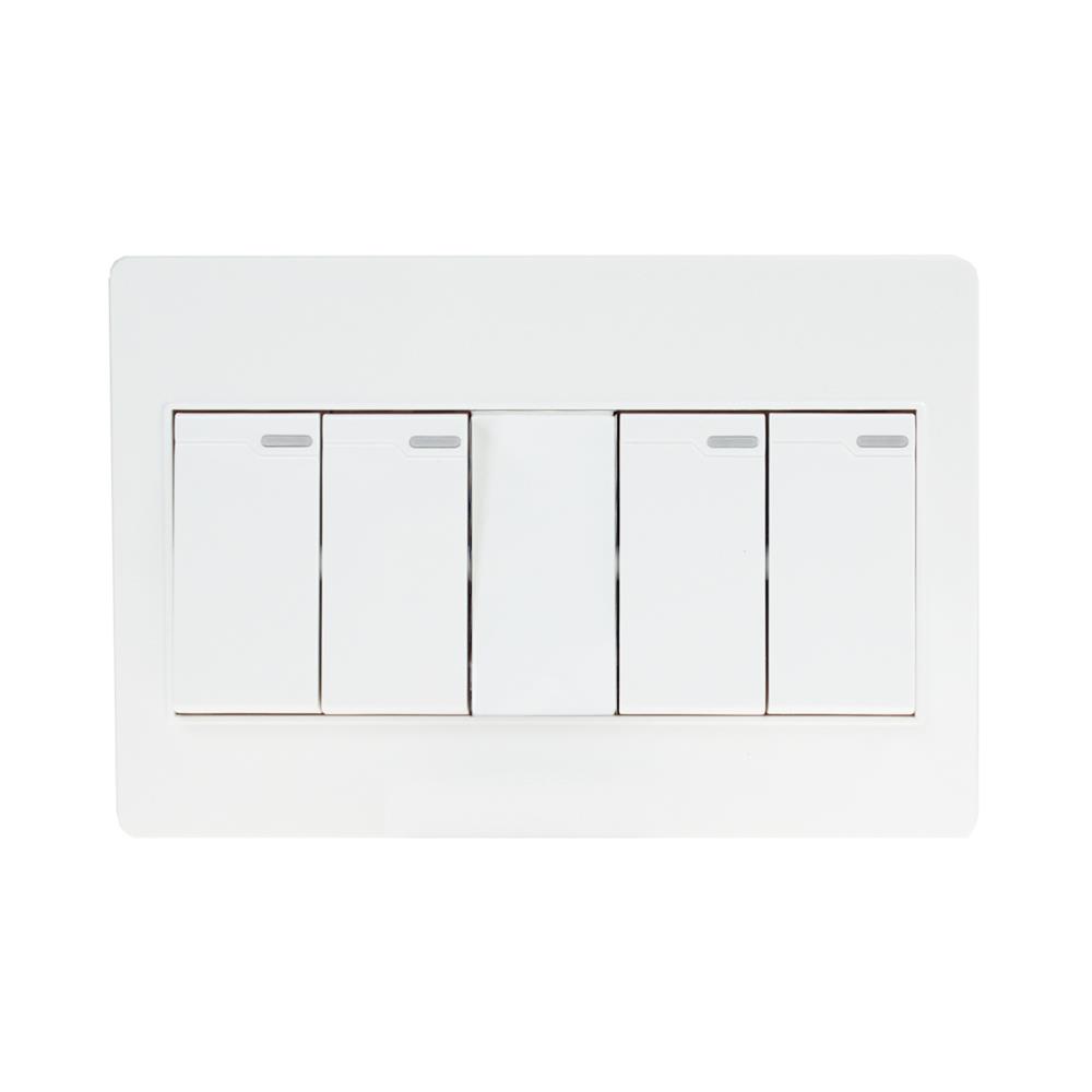 ชุดสวิตช์ 1 ทาง 4 ช่อง HACO M4N-S41 สีขาว