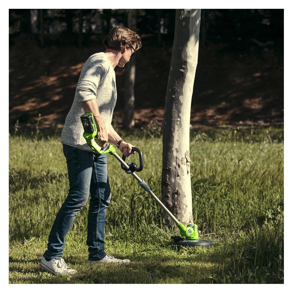 เครื่องเล็มหญ้าไร้สาย (พร้อมแบตเตอรี่) GREENWORKS GWS0001 24 โวลต์