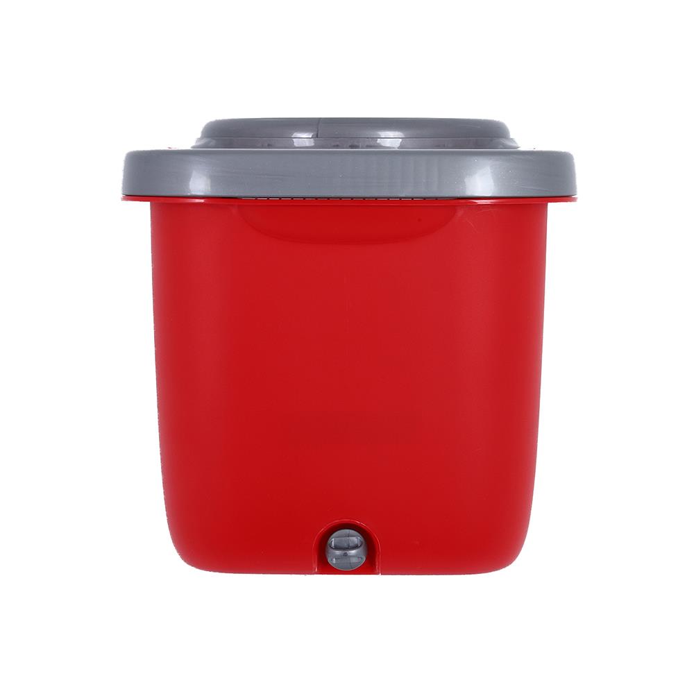 ชุดอุปกรณ์ถังปั่นพร้อมไม้ม็อบ POLY-BRITE HURRICANE สีแดง