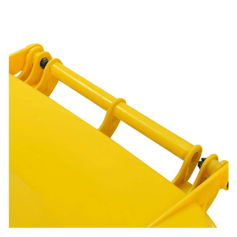 ถังขยะเหลี่ยม ฝาช่องทิ้ง มีล้อ ACCO 120L สีเหลือง