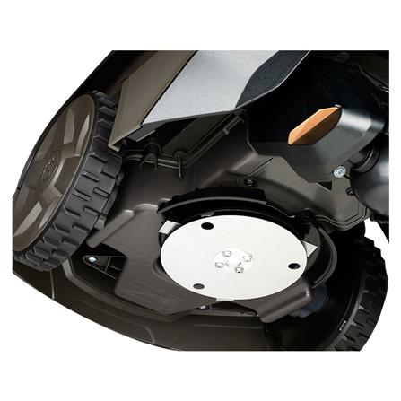 หุ่นยนต์ตัดหญ้า อัตโนมัติ GARDENA R40LI_3