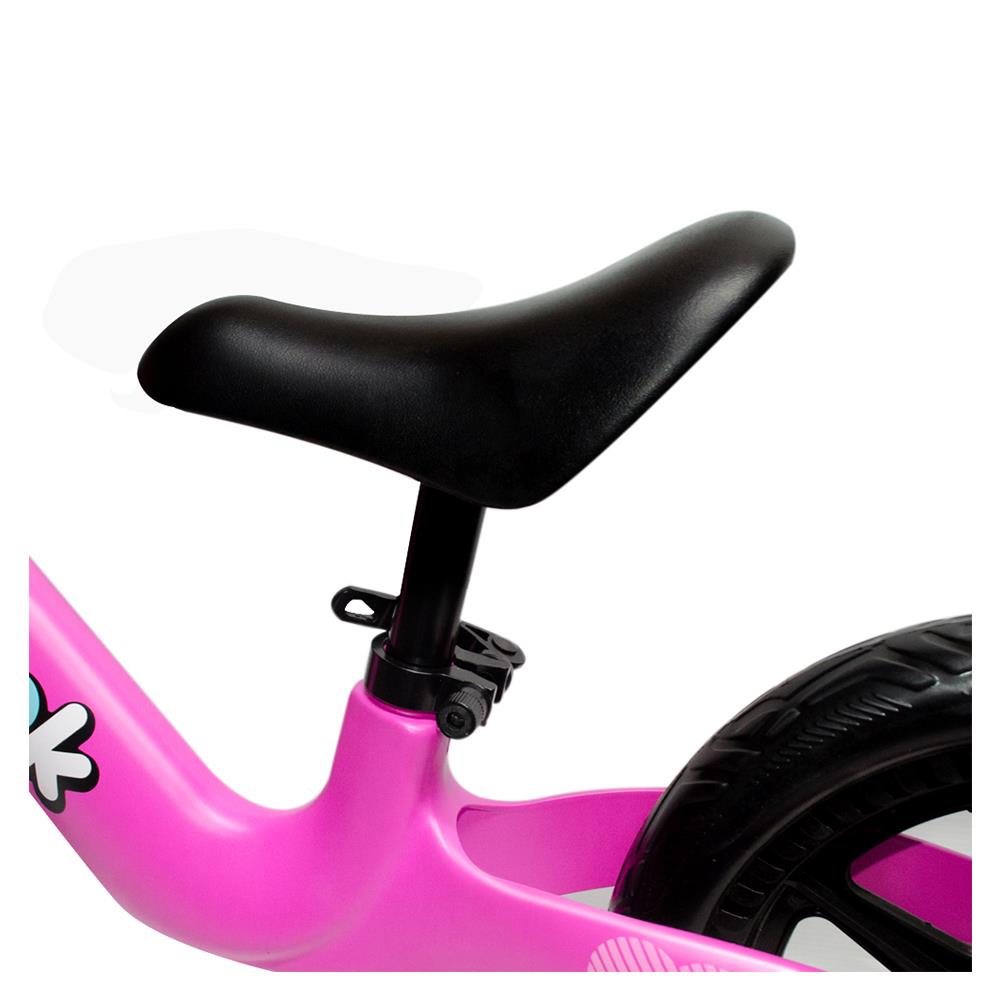 จักรยานทรงตัว CHIPMUNK 12 นิ้ว สีชมพู