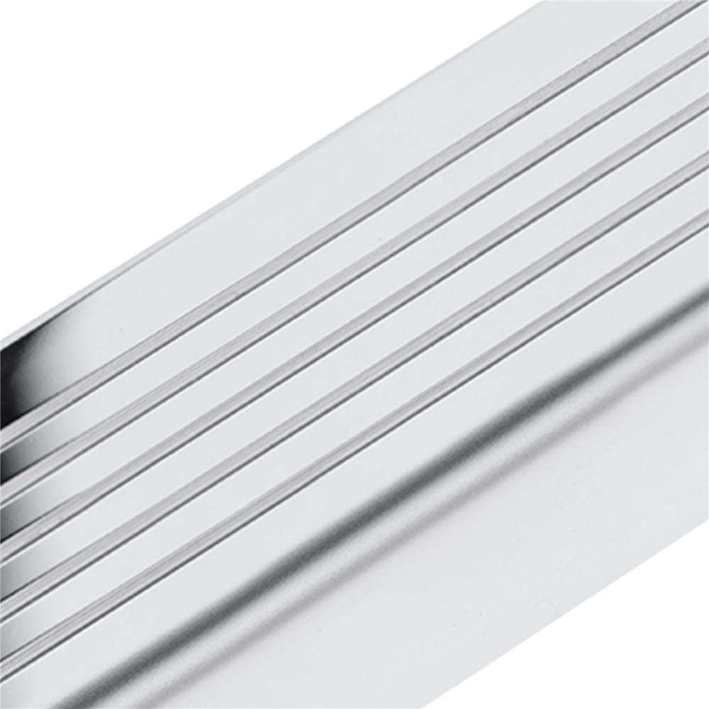 จมูกบันไดสเตนเลส DP NL 401531 4 ซม. 1.5 ม. สีเงินเงา