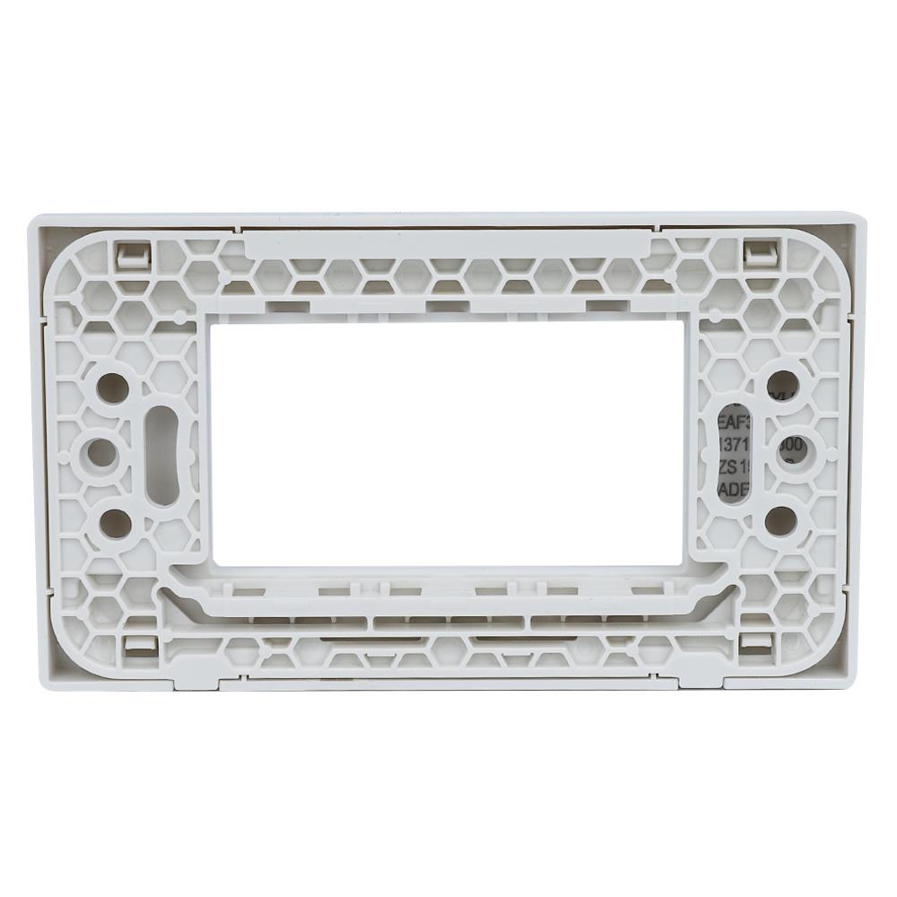 หน้ากาก 3 ช่อง PHILIPS LEAF สีขาว