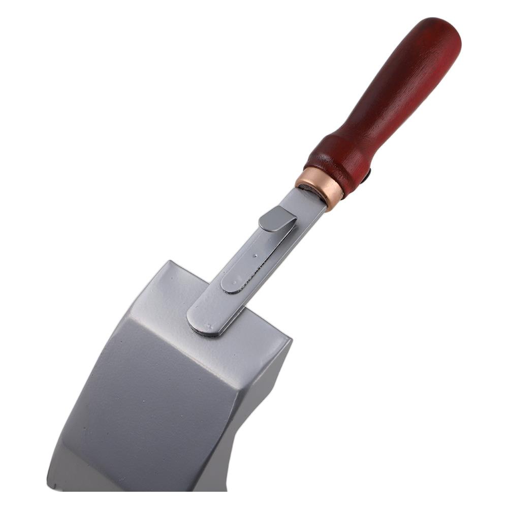 เกรียงก่ออิฐมวลเบา ด้ามไม้ PUMPKIN 3 นิ้ว