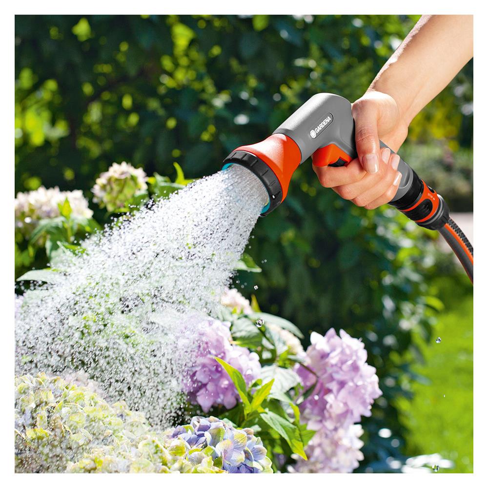 ปืนฉีดน้ำพร้อมข้อต่อ GARDENA 18312-33