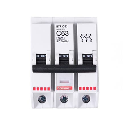 เซอร์กิตเบรกเกอร์ 3 โพล 3 เฟส BTICINO BTP3C63 63 แอมป์_0