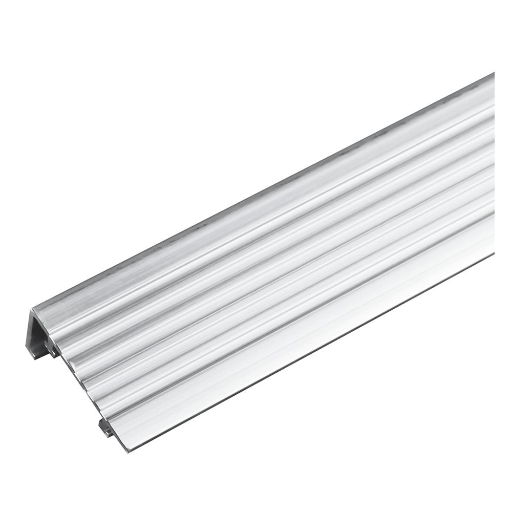 จมูกบันไดอะลูมิเนียม NC NC-S 40 2 ม. สีเงิน