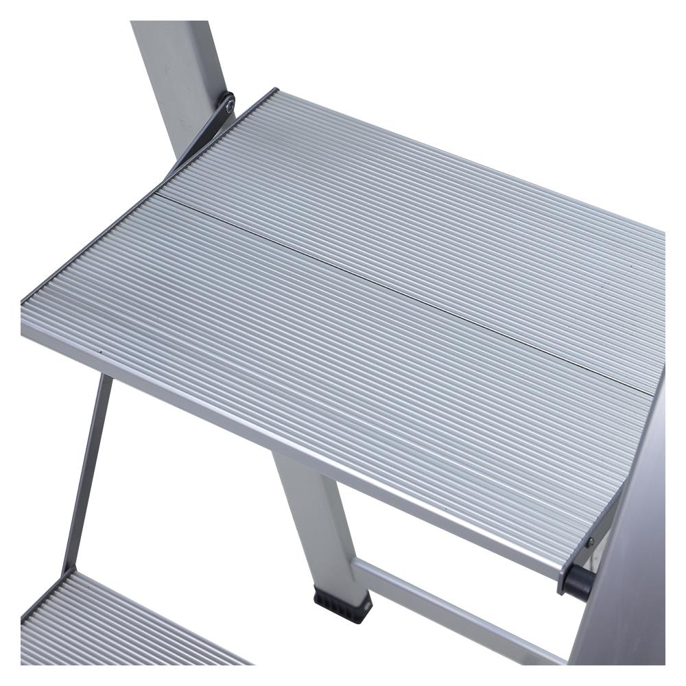 บันไดอะลูมิเนียมพร้อมมือจับ MATALL 3 ขั้น