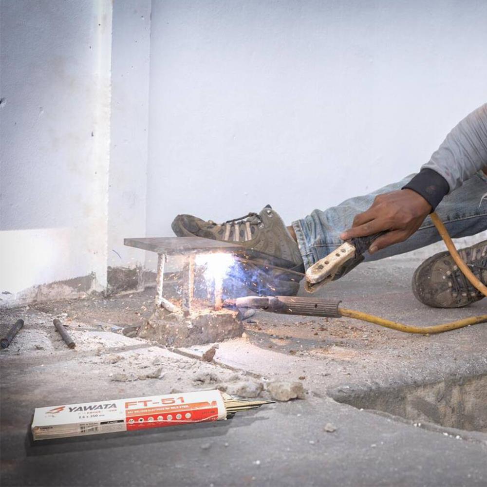 ลวดเชื่อม YAWATA FT-51 4 มม. 5 กก.