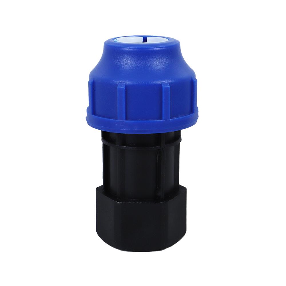 ข้อต่อตรงสวมล็อกเกลียวใน PE TOWAI 25 มม.X3/4 นิ้ว สีดำ-น้ำเงิน