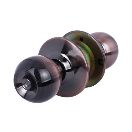 cate-Knobs & Deadbolts