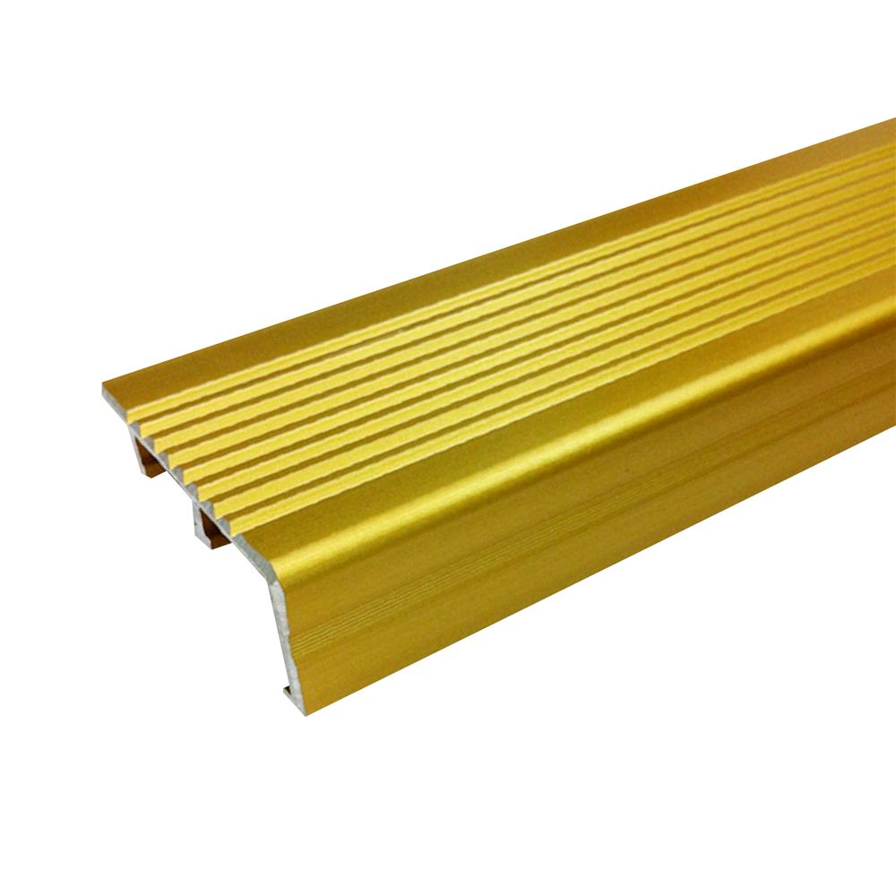 จมูกบันไดอะลูมิเนียม DP 4.5 ซม. 1.5 ม. สีทอง