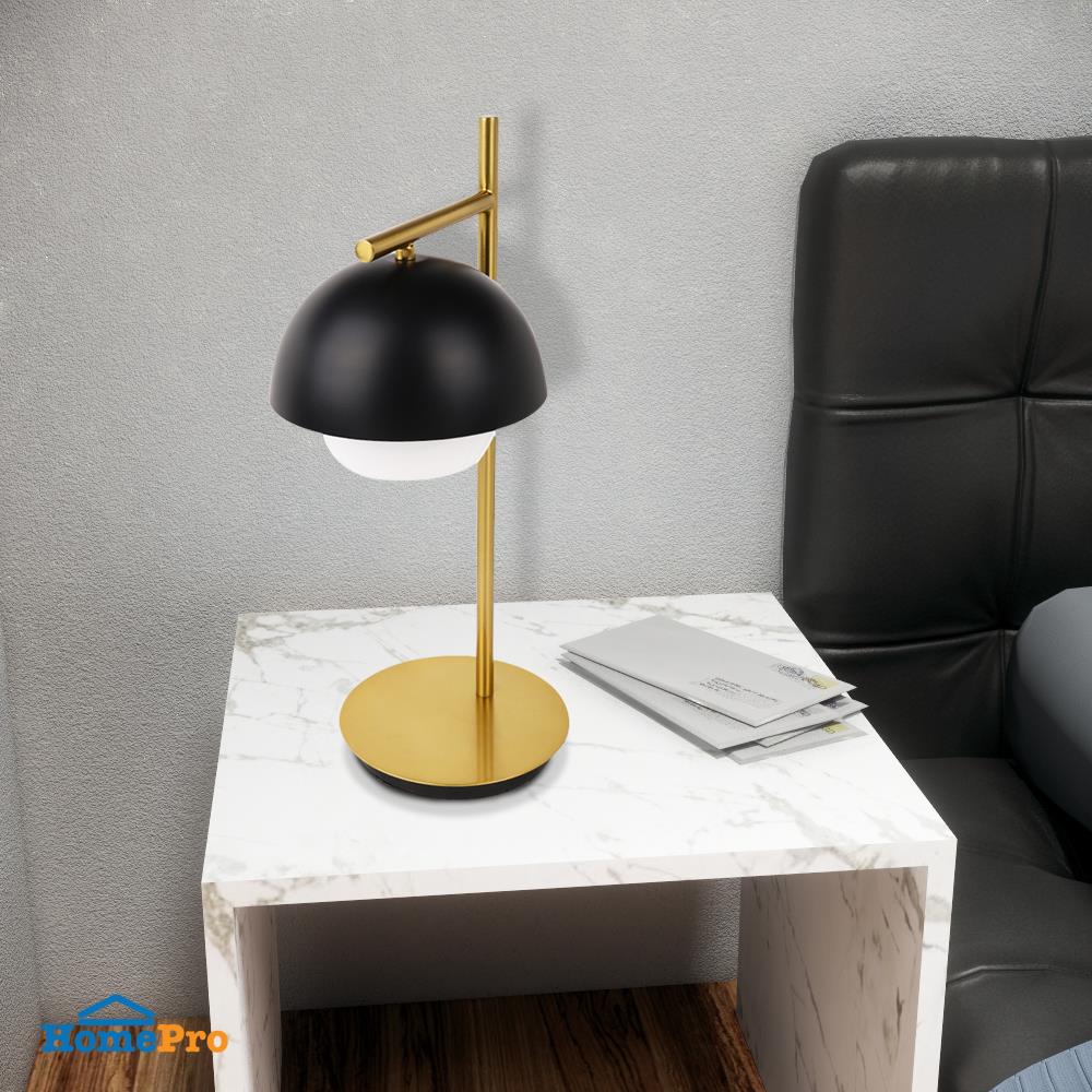 ไฟตั้งโต๊ะ CARINI CLASSIC MT5196 สีดำ/ทอง