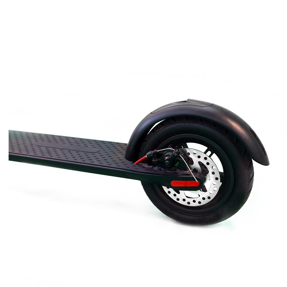 สกู๊ตเตอร์ไฟฟ้า EM1 สีดำ