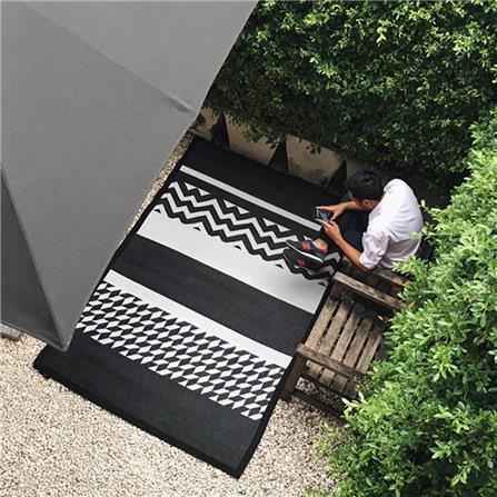 เสื่ออเนกประสงค์ PDM BRAND KATVE 150X240 ซม. สีขาว-ดำ_2