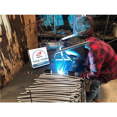 ลวดเชื่อมเหล็ก YAWATA YM70s 1.2 มม. 15 กก._3