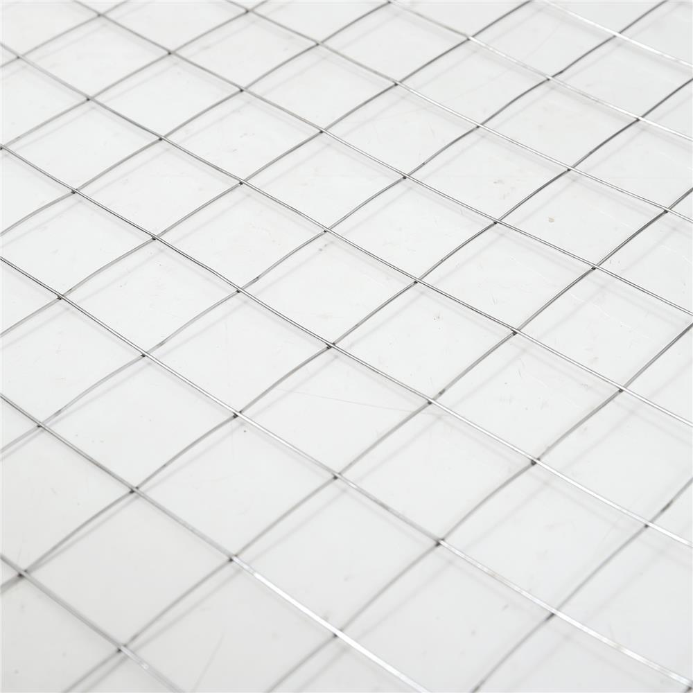 ตาข่ายเหลี่ยม ONGROUND 3/4x3/4 นิ้ว 0.9ม.x 30ม.