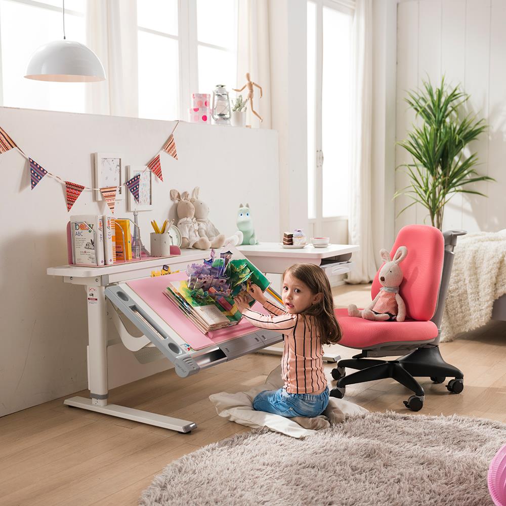 โต๊ะเขียนหนังสือ COMF-PRO M9 140 ซม. สีขาว