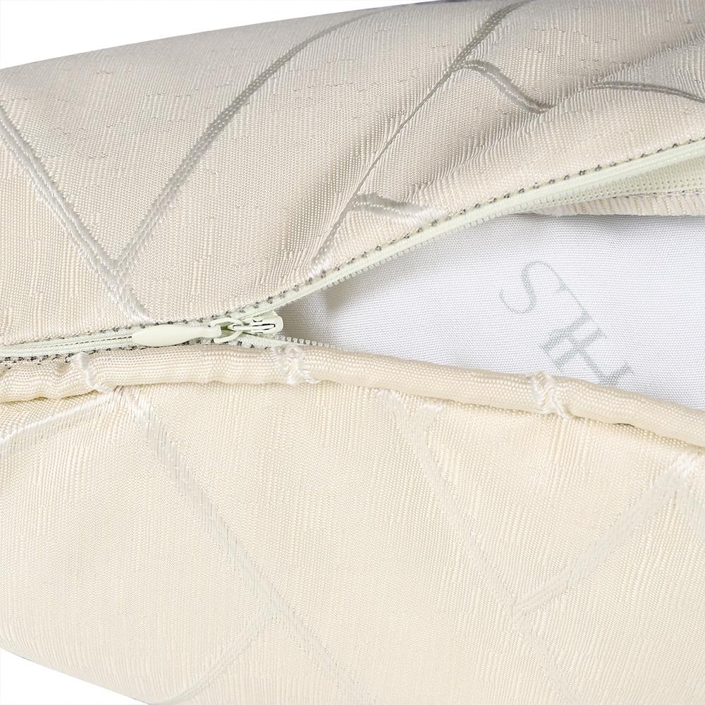 หมอนอิง HOME LIVING STYLE HAZA 18x18 นิ้ว สีครีม