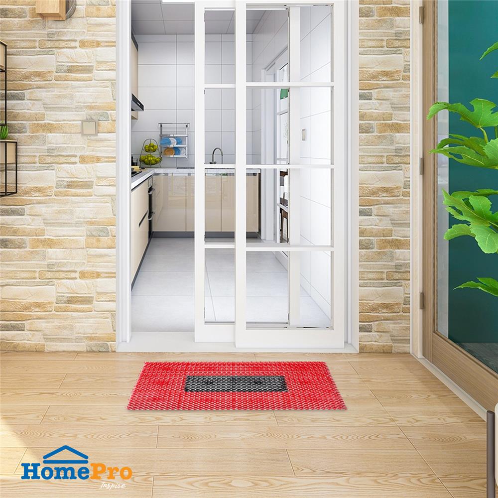 พรมเช็ดเท้าดักฝุ่น ME LIVING 14556 43X71 ซม. สีแดง