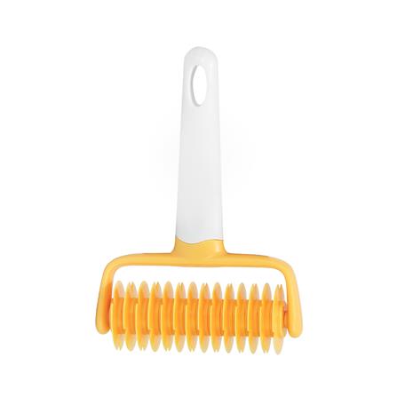 ลูกกลิ้งตัดแป้งพาย PENGUIN KSA12 สีเหลือง_0