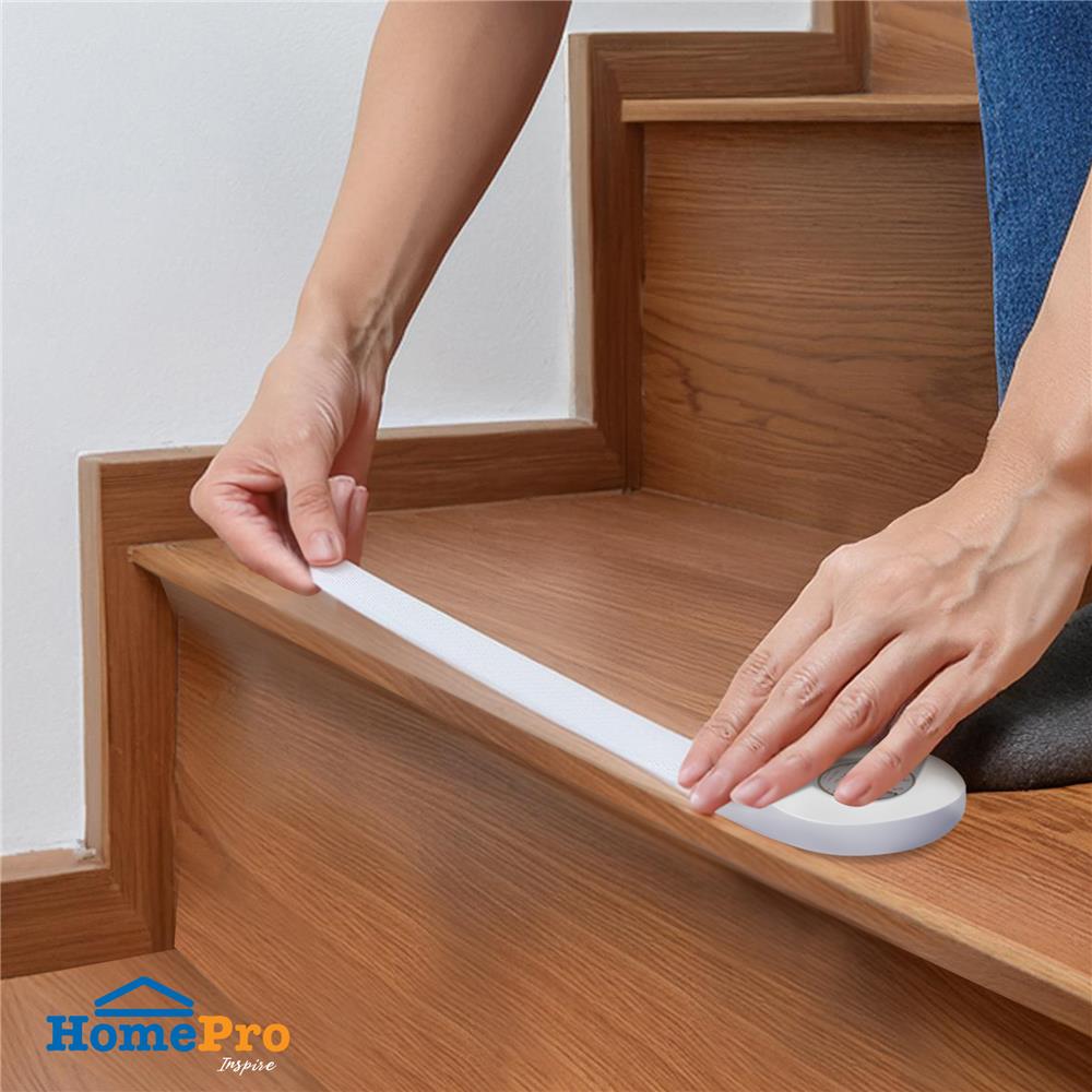 เทปกันลื่น PACK IN ใช้งานภายใน 1 นิ้ว X 18 ม.  สีขาว